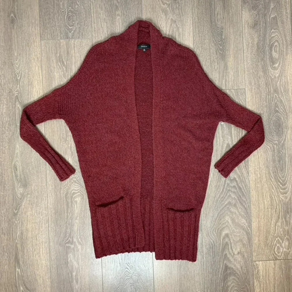 Aritzia Talula Women's Cardigan Sweater Lenox  Knit Cashmere Wool Burgundy XXS - Picture 4 of 15